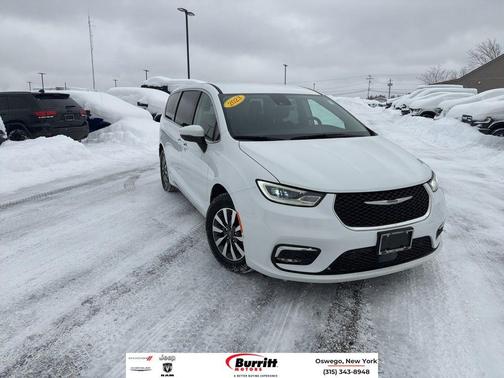 2023 Chrysler Pacifica Hybrid Touring L