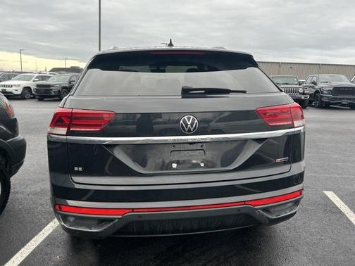 2022 Volkswagen Atlas Cross Sport 2.0T SE w/Technology