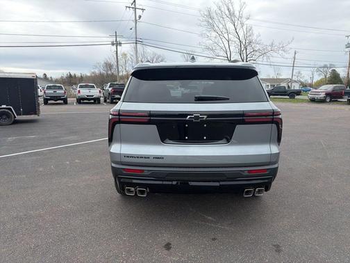Sterling Gray Metallic 2026 Chevrolet Traverse LT