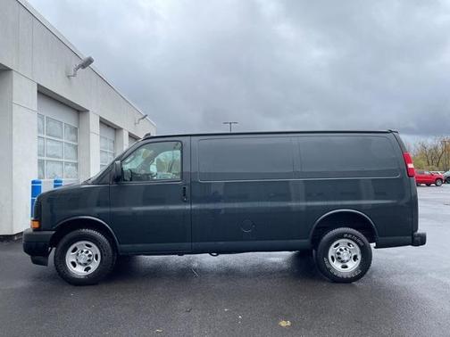 2017 Chevrolet Express 2500 Work Van