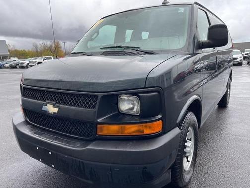 2017 Chevrolet Express 2500 Work Van