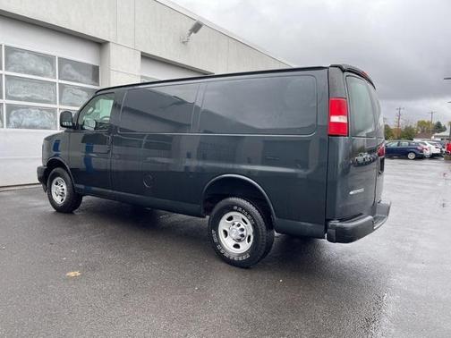 2017 Chevrolet Express 2500 Work Van