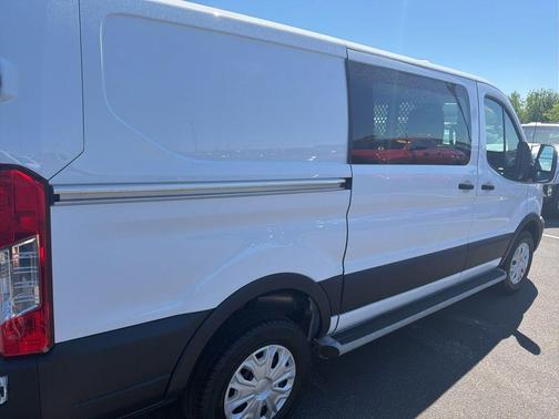 Oxford White 2024 Ford Transit-250 Base