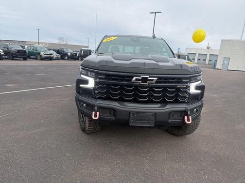 Dark Ash Metallic 2023 Chevrolet Silverado 1500 ZR2