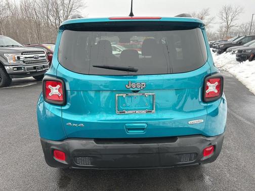 2022 Jeep Renegade Latitude