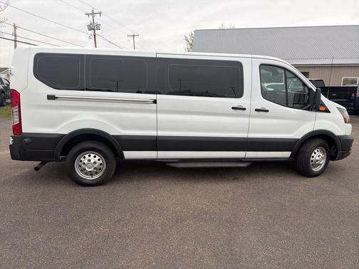 Oxford White 2020 Ford Transit-350 XL