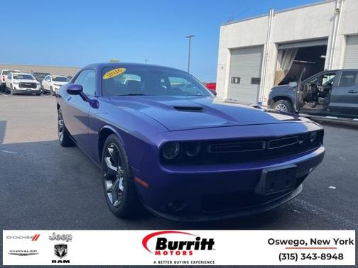 2016 Dodge Challenger SXT