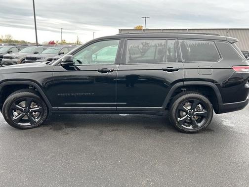 2024 Jeep Grand Cherokee L Laredo
