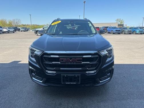2022 GMC Terrain AT4