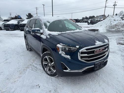 2021 GMC Terrain SLT