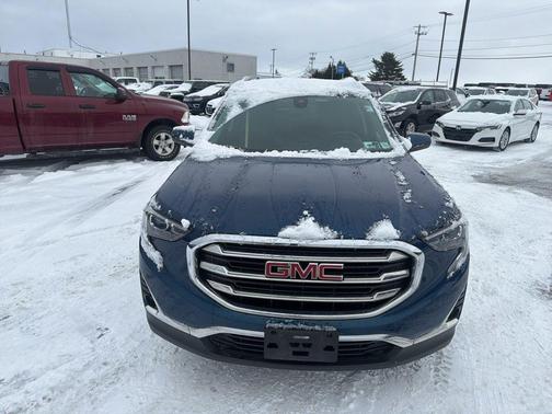 2021 GMC Terrain SLT