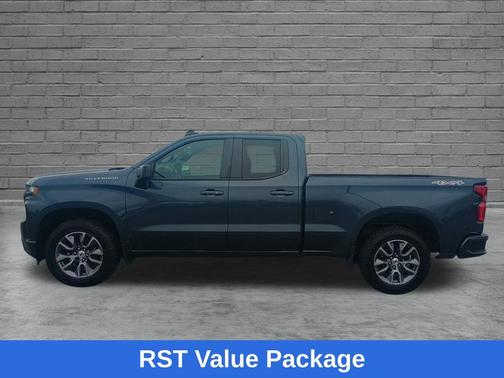 Shadow Gray Metallic 2020 Chevrolet Silverado 1500 RST