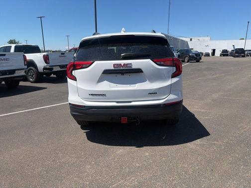 Summit White 2020 GMC Terrain SLT