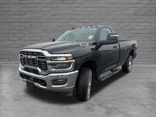 Diamond Black 2026 RAM 3500 Tradesman