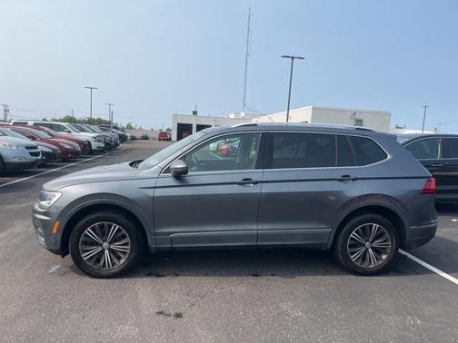 2019 Volkswagen Tiguan 2.0T SEL