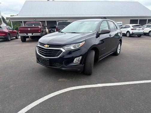Midnight Blue Metallic 2021 Chevrolet Equinox LS