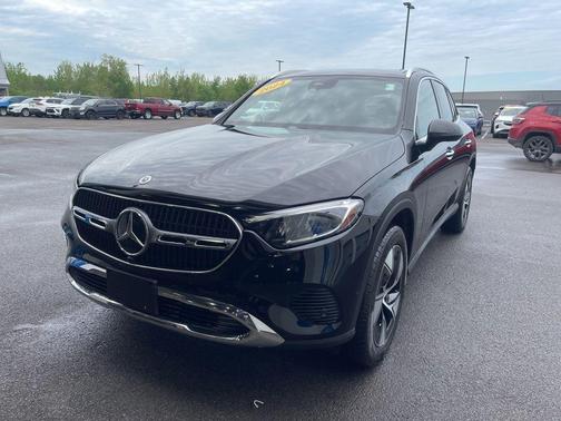 Black 2024 Mercedes-Benz GLC 300 Base 4MATIC