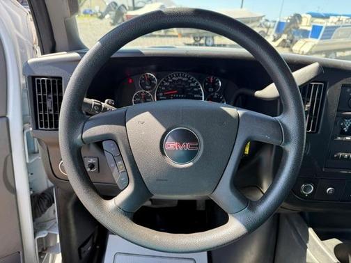 2023 GMC Savana 2500 Work Van