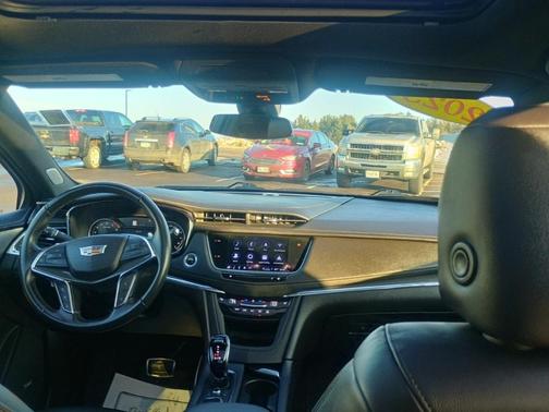 2023 Cadillac XT5 Sport