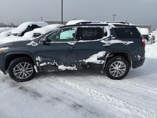 2019 GMC Acadia SLE-2