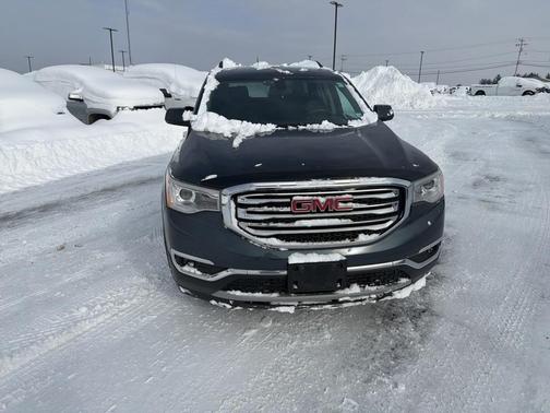 2019 GMC Acadia SLE-2