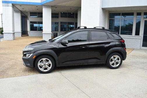 Ultra Black 2022 Hyundai KONA SEL