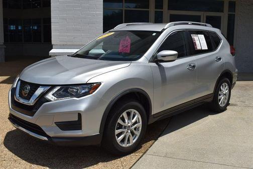 Brilliant Silver Metallic 2020 Nissan Rogue SV