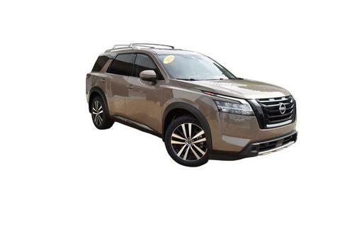 Baja Storm 2024 Nissan Pathfinder Platinum