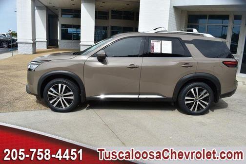 Baja Storm 2024 Nissan Pathfinder Platinum