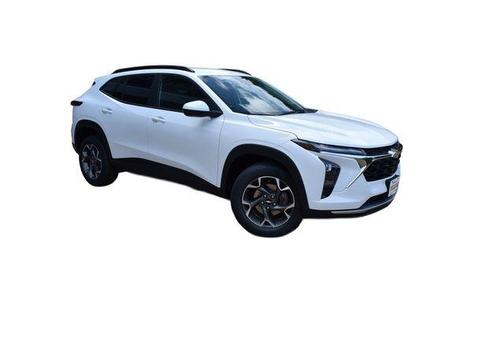 Summit White 2024 Chevrolet Trax LT