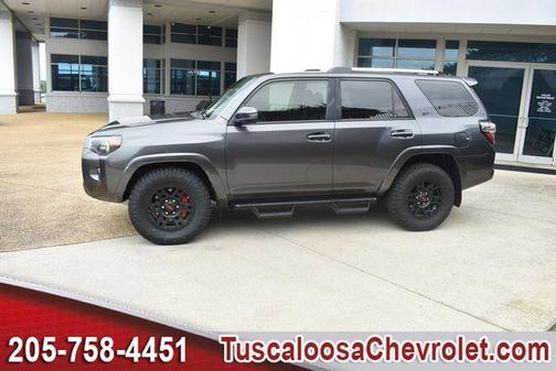 Magnetic Gray Metallic 2022 Toyota 4Runner SR5