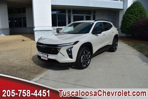 White 2026 Chevrolet Trax 2RS