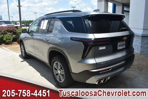Sterling Gray Metallic 2025 Chevrolet Traverse LT