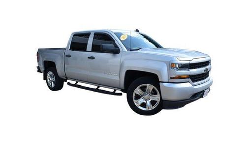 Silver Ice Metallic 2018 Chevrolet Silverado 1500 Custom