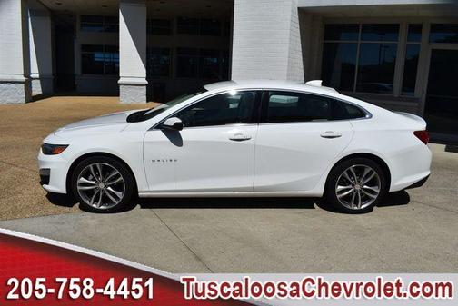 Summit White 2024 Chevrolet Malibu 2LT