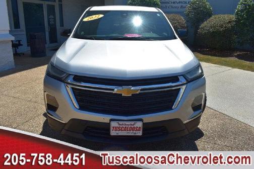 Silver Ice Metallic 2022 Chevrolet Traverse LS