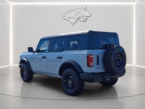 Avalanche Gray 2026 Ford Bronco Big Bend