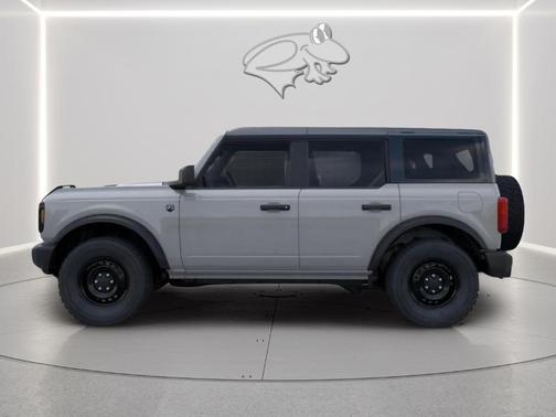 Avalanche Gray 2026 Ford Bronco Big Bend