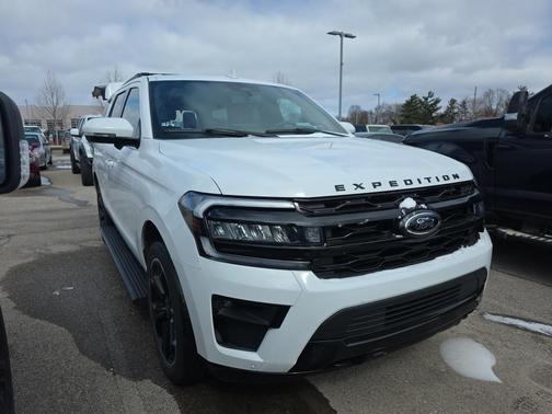 Oxford White 2023 Ford Expedition Limited