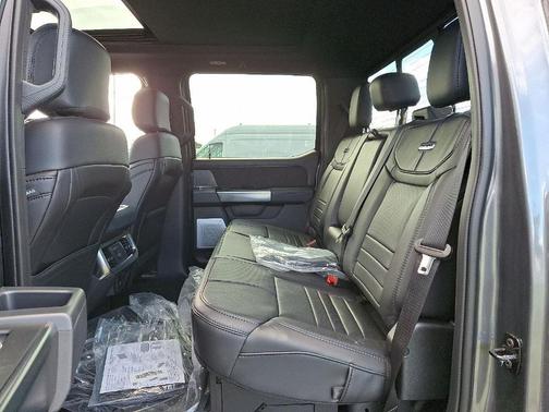 2025 Ford F-350 Platinum