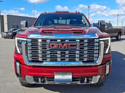2024 GMC Sierra 2500 Denali