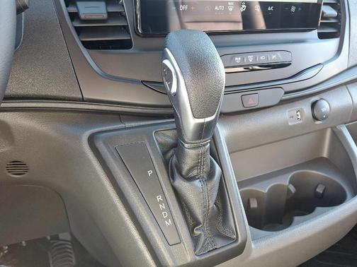 2026 Ford Transit-250 148 WB Medium Roof Cargo