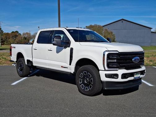 2025 Ford F-350 Platinum