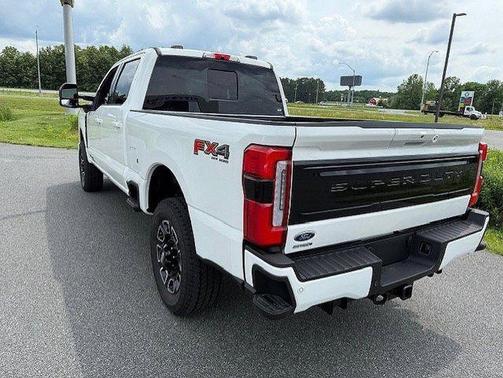 2025 Ford F-350 Platinum