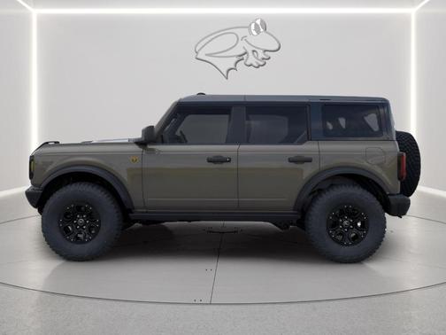 Gray 2026 Ford Bronco Badlands