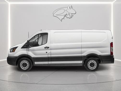 Oxford White 2026 Ford Transit-250 130 WB
