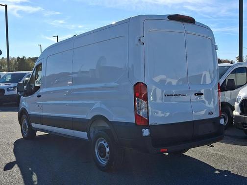 2026 Ford Transit-250 148 WB Medium Roof Cargo