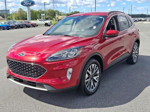 2020 Ford Escape Titanium