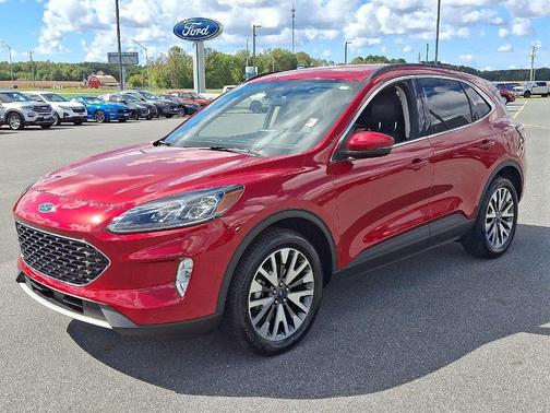 2020 Ford Escape Titanium