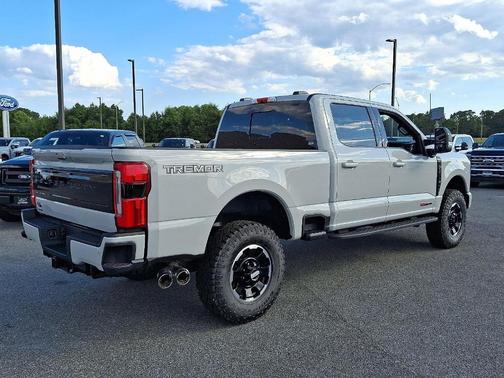 2025 Ford F-250 Platinum